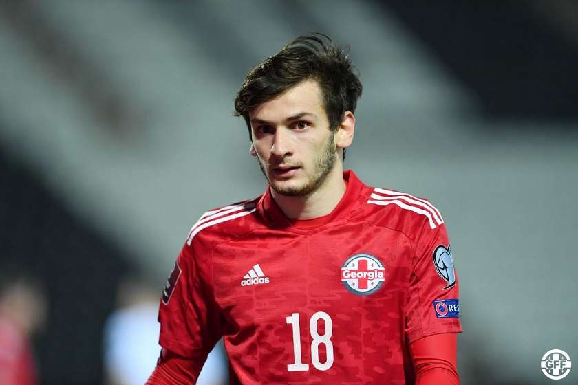 კვარაცხელიას გოლით და პასებით!