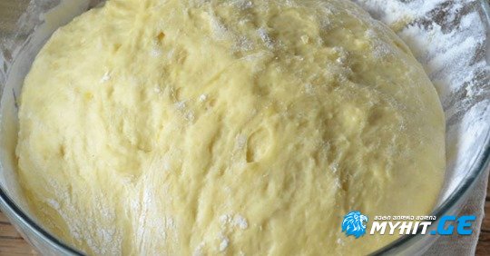 ბუმბულივით მსუბუქი და ჰაეროვანი ცომი ნებისმიერი გულსართის ღვეზელებისთვის