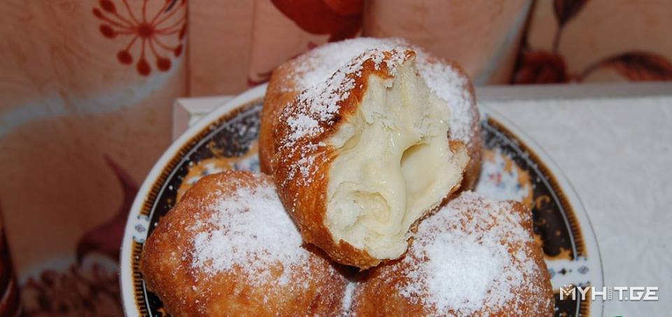 ჰაეროვანი კრემიანი ფუნთუშები