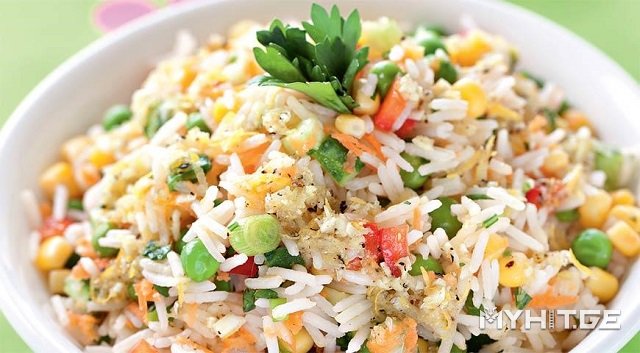 ბრინჯის უგემრიელესი სალათა