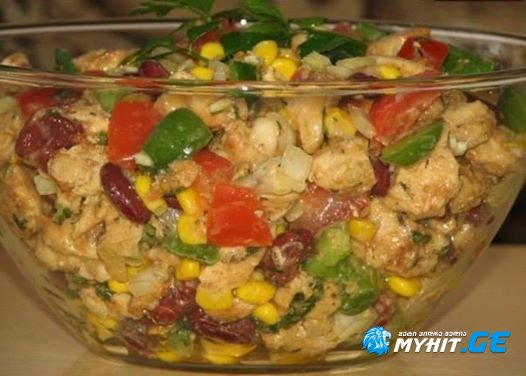 ქათმის სალათა ბოსტნეულით