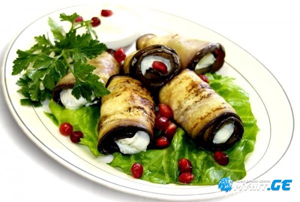 ბადრიჯანი არაჟნის გულსართით