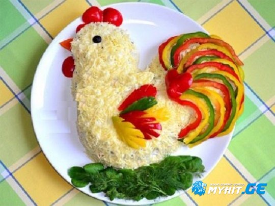 ლამაზი და გემრიელი საახალწლო სალათა "მამალი" 2017