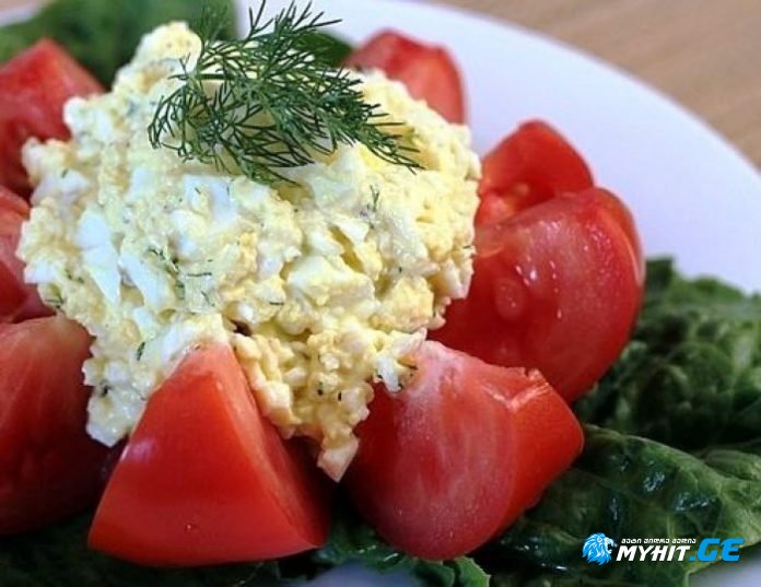 ახალი იდეა სადღესასწაულო სუფრისთვის: სალათა "ქვის ყვავილი"