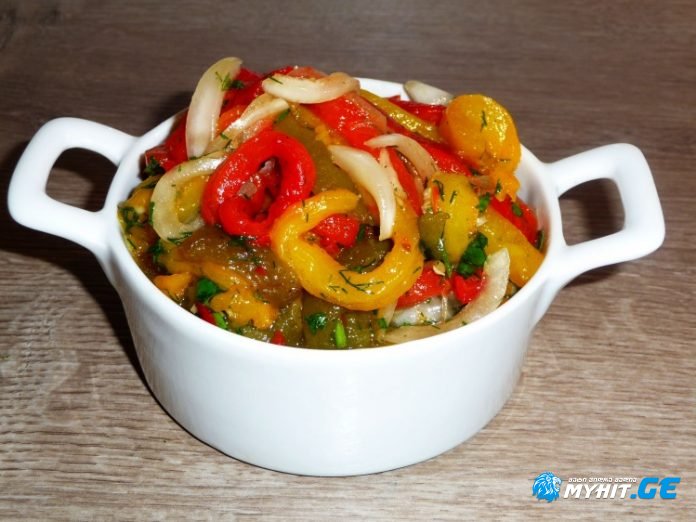 გემრიელი, ფერადი და ცხარე სალათა ტკბილი წიწაკისგან