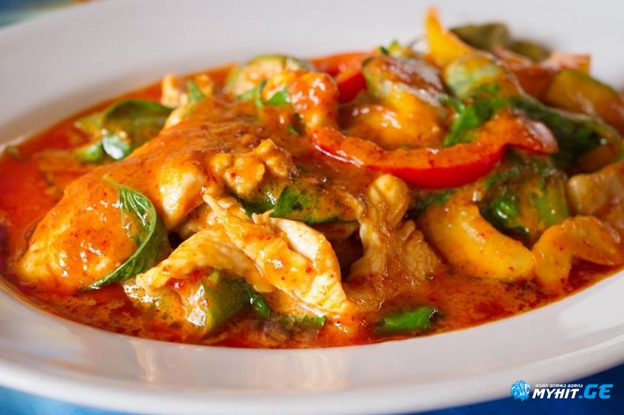 ფილე ბოსტნეულით და პამიდვრით - მარტივი და არომატული