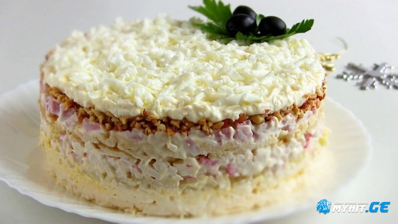 საახალწლო სალათი "თოვლის დედოფალი"