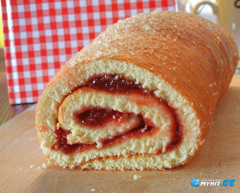 სწრაფად მოსამზადებელი ჯემიანი რულეტი