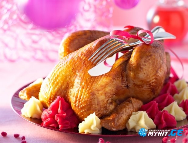 საახალწლო ინდაური ვაშლით და ორნაირი პიურეთი - გამორჩეული და უცხო