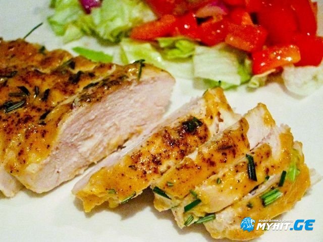 ქათმის ფილე მდოგვის შესანიშნავ სოუსში