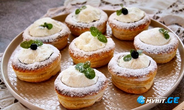 მზა ფენოვანი ცომი + კრემი და უგემრიელესი დესერტიც მზად არის!