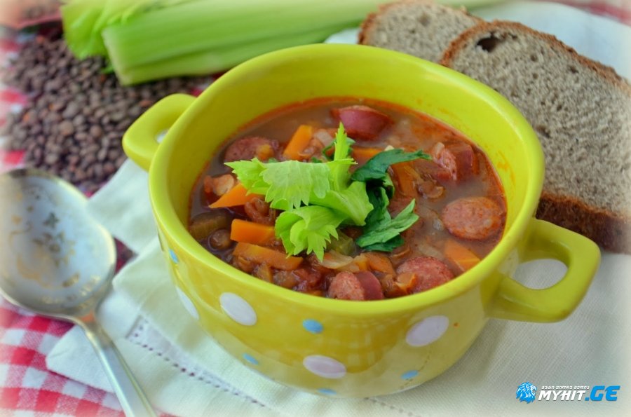 ოსპის სუპი ძეხვებით