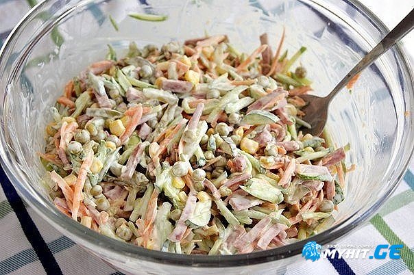 სალათა შემწვარი კარტოფილით