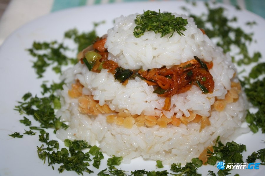 სამარხვო სალათა ოსპითა და სტაფილოთი