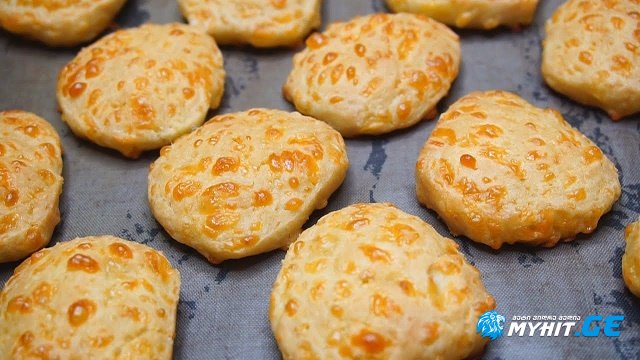 თუ გაქვთ 200 მლ მაწონი, მოამზადეთ ეს უგემრიელესი „ყველიანი პურები“