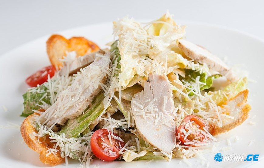 შემწვარი ქათმის სალათა