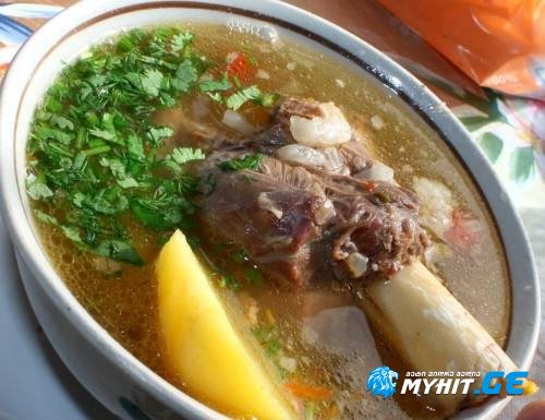 მარტივი და გემრიელი წვნიანი საქონლის ხორცით