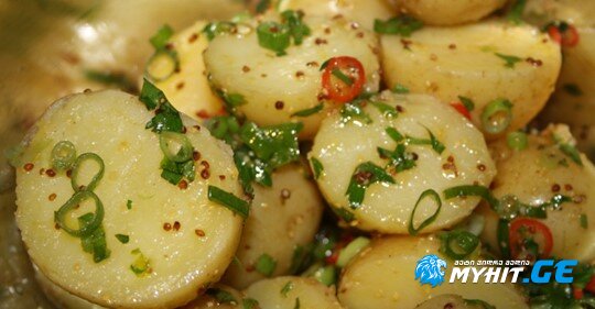 სამარხვო სალათა კარტოფილითა და მწვანილებით - მინიმალური დრო და ინგრედიენტები დაგჭირდებათ